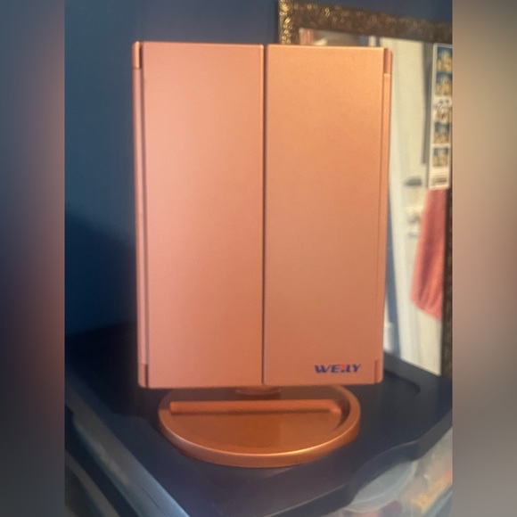 WEILY Makeup Weily Rose Gold Led Vanity Mirror Poshmark